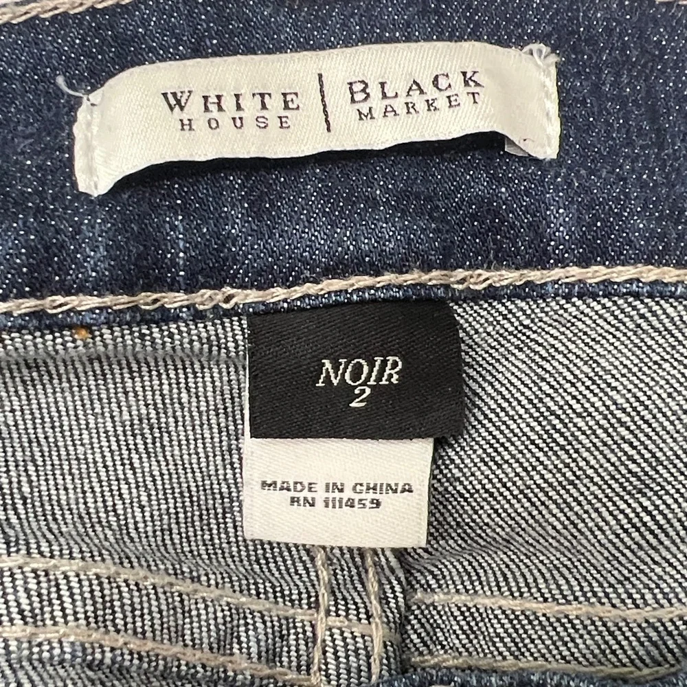 WHBM NOIR Cropped Denim Jeans, Sz 2, 99% cotton 1% Spandex, Distressed Marks